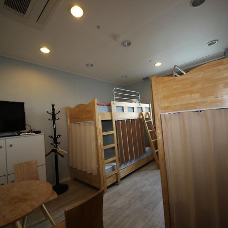 Hostel The New Day Busan Esterno foto