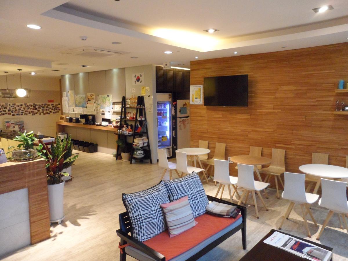 Hostel The New Day Busan Esterno foto