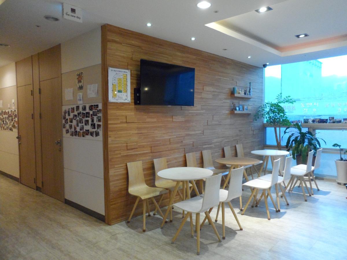 Hostel The New Day Busan Esterno foto