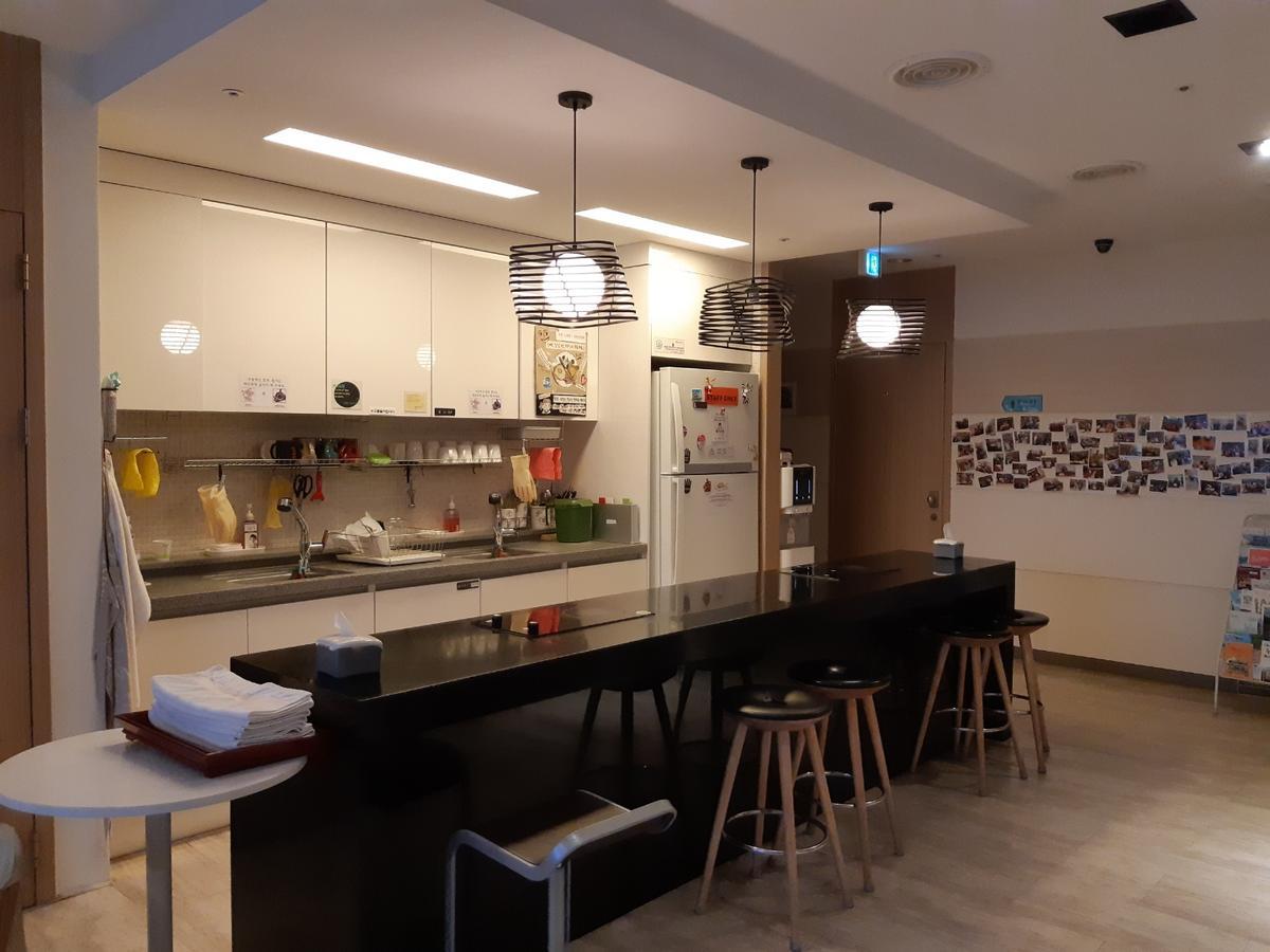 Hostel The New Day Busan Esterno foto