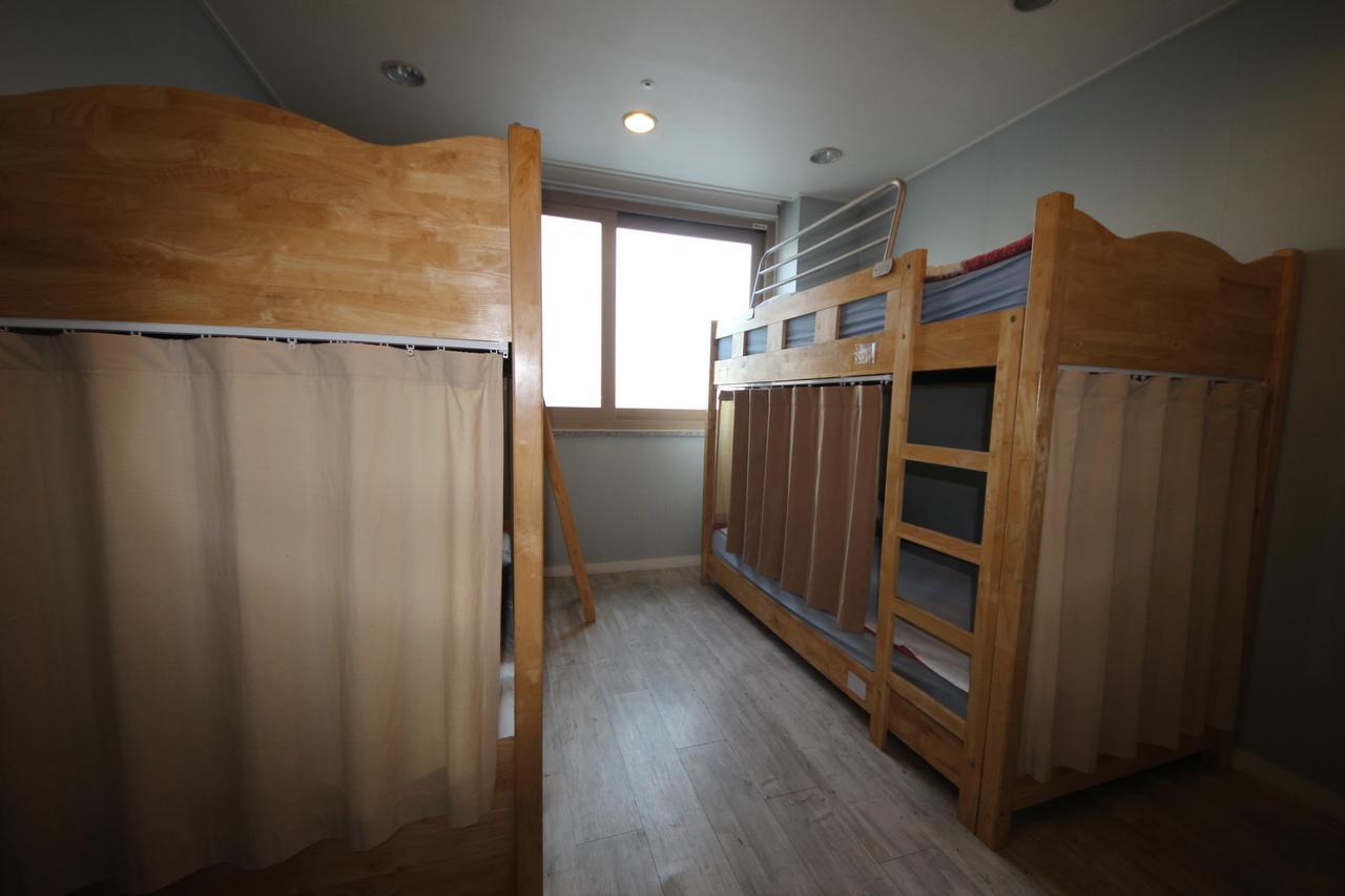 Hostel The New Day Busan Esterno foto