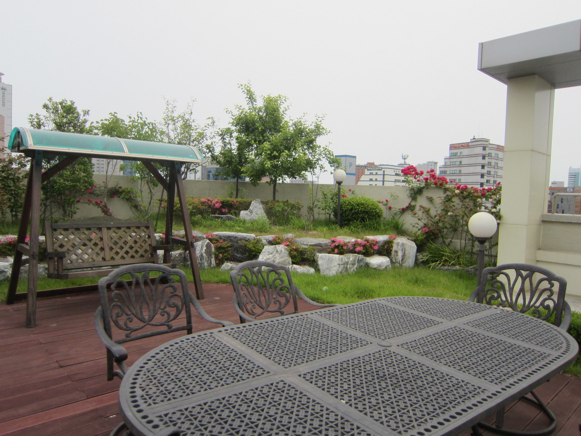 Hostel The New Day Busan Esterno foto