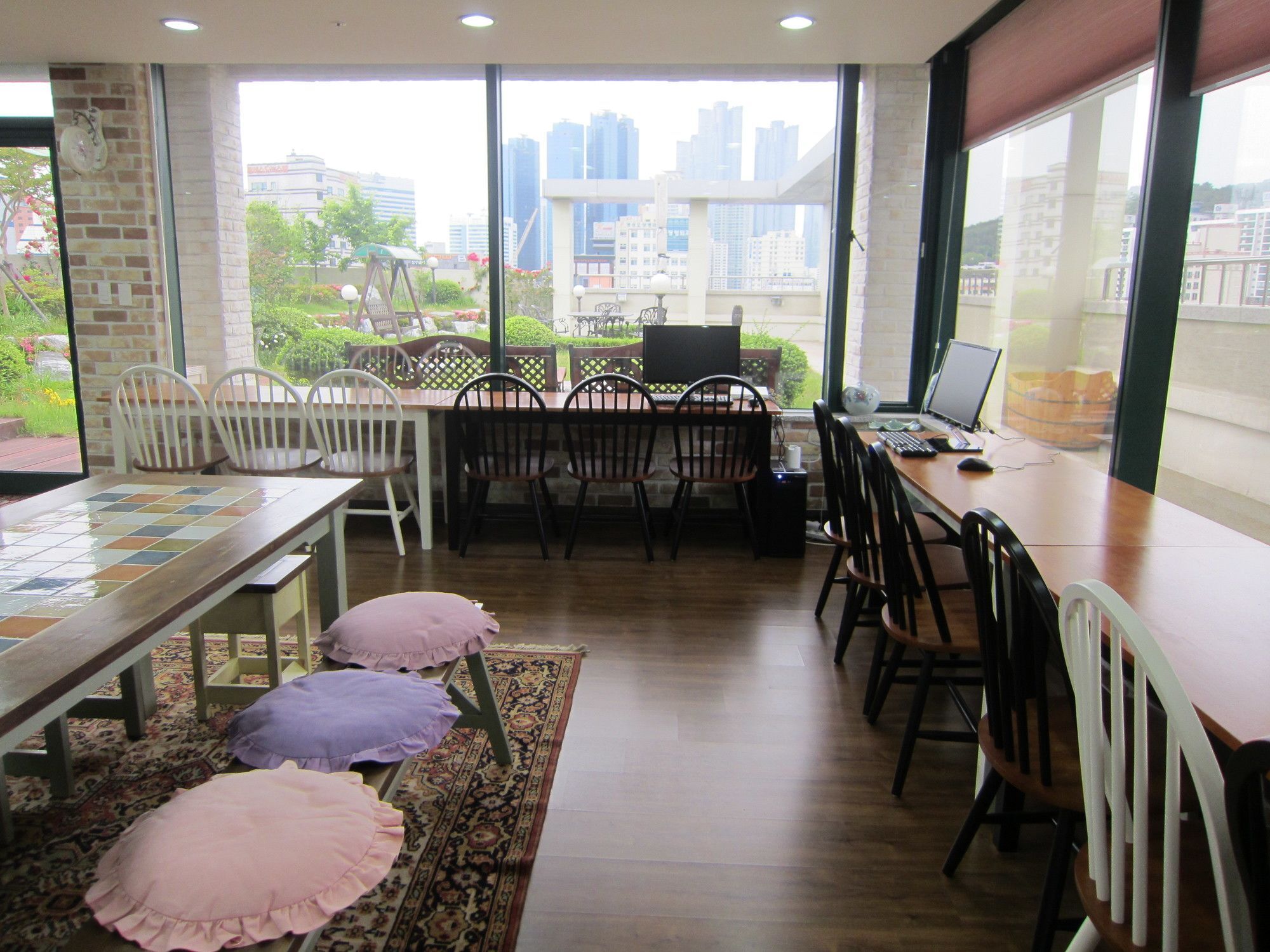 Hostel The New Day Busan Esterno foto